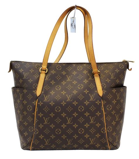 louis vuitton purse Lv logo